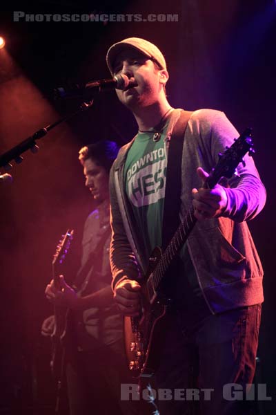 BOYCE AVENUE - 2011-05-05 - PARIS - La Fleche d'Or - 